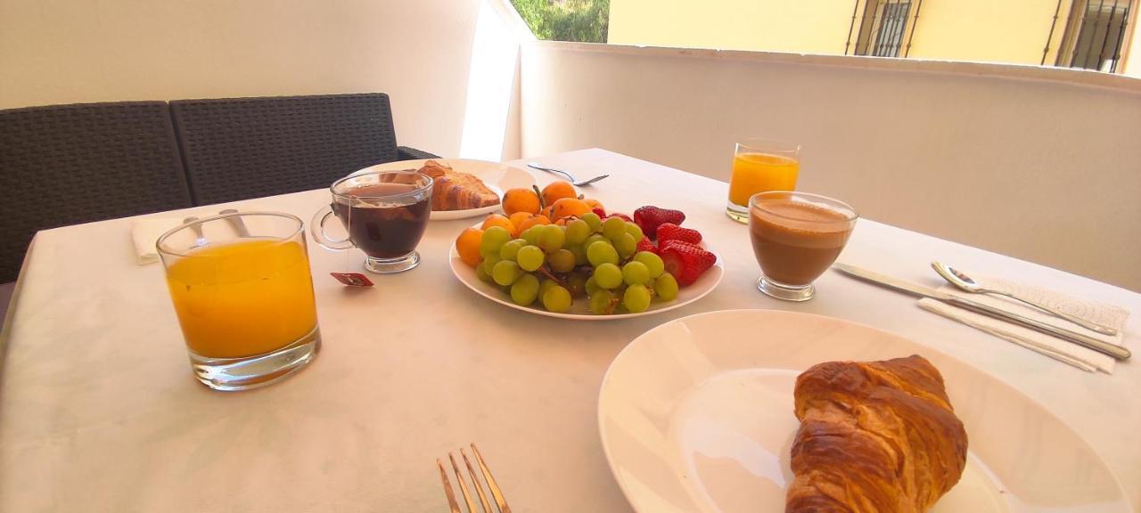 Alire Yucas Lägenhet Fuengirola Exteriör bild